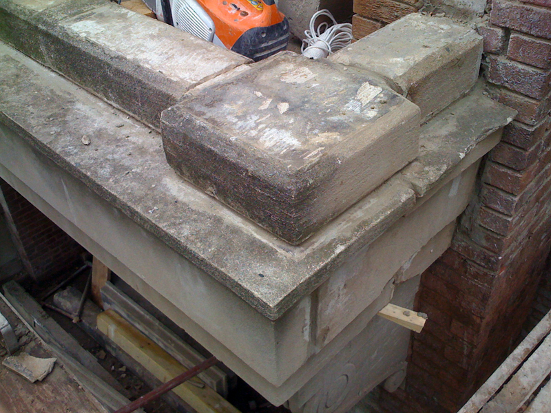 balcony2a_concrete_repair_hyde11.JPG