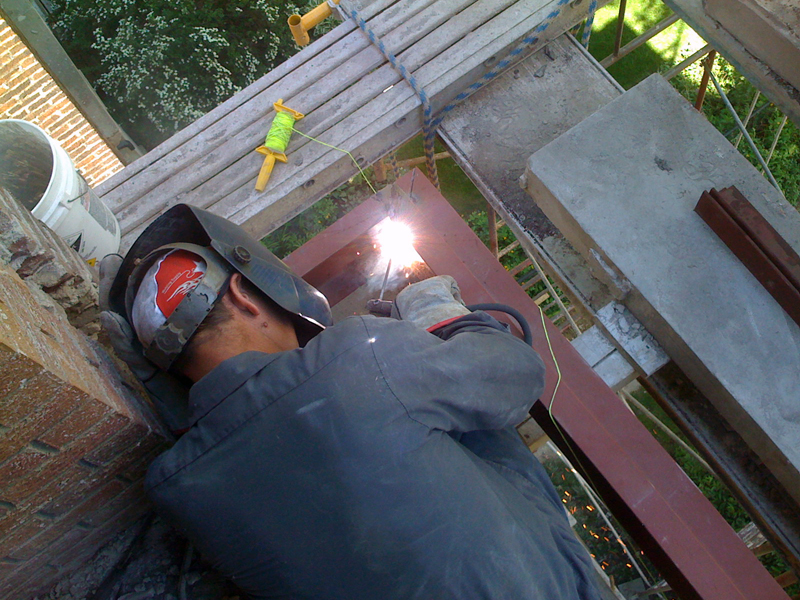 balcony2a_concrete_repair_hyde5.JPG