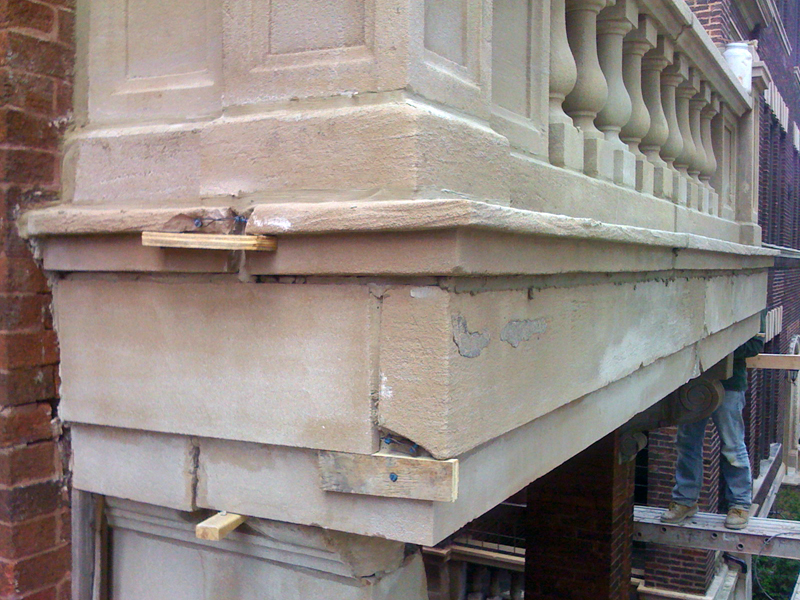 balcony2b_concrete_repair_hyde9.JPG
